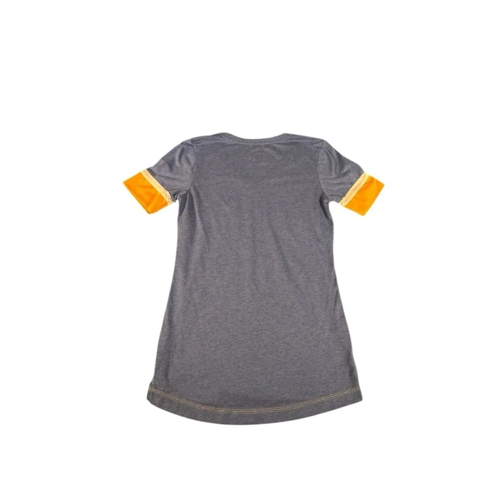 Nike Milwaukee Brewers Womens Dri-Fit V-Neck Shirt Blue Small Flaw